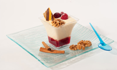verrine de fruits rouges