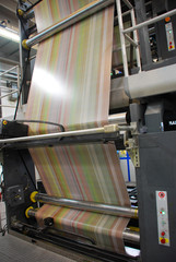 Web (rolls) offset press
