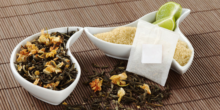 Teabag,  jasmin tea, brown sugar and lemon