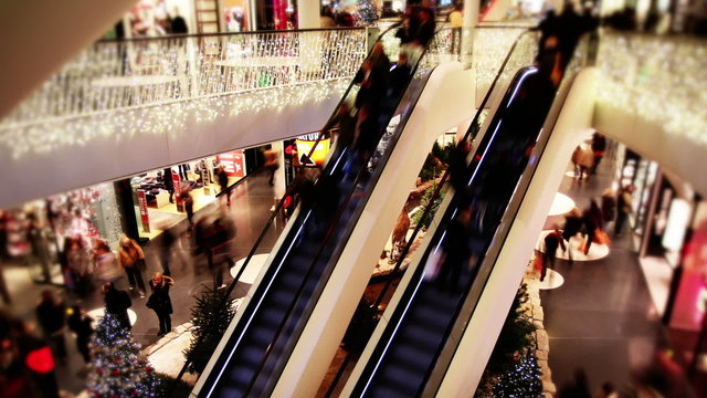 Rolltreppen im Einkaufszentrum - Zeitraffer