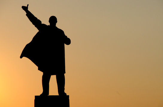Lenin-Denkmal in Ufa (Republik Baschortostan)