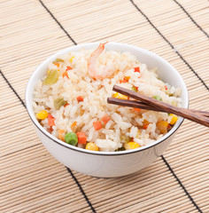 Fried rice with vegetables and prawn