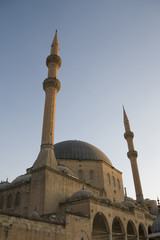 Fototapeta na wymiar Anatolia - Sanliurfa mosque Halil-ur-Rahman at dusk