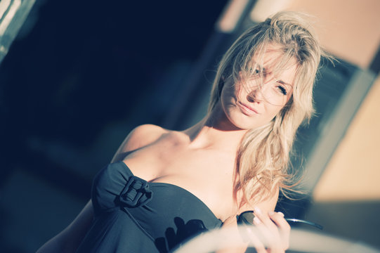 ragazza bionda