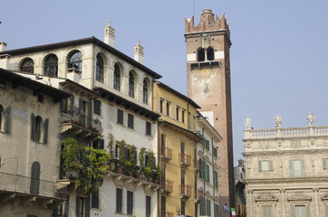 Fototapeta na wymiar Torre del Gardello in Verona