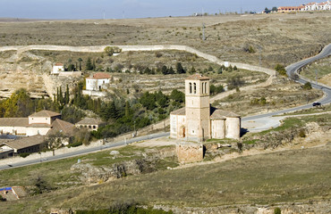 Obraz premium View of Segovia surroundings - Church of La Vera Cruz