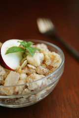 Apple crumble