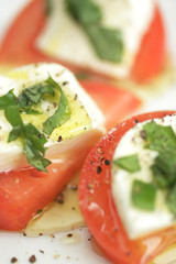 Tomato and cheese starter