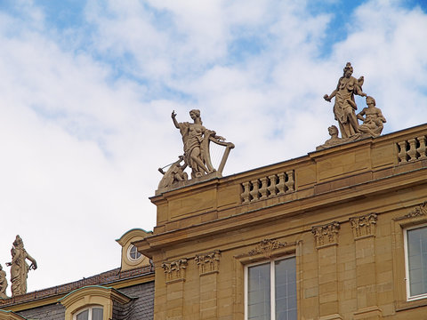 steinbildhauerarbeit am stuttgarter neues schloss