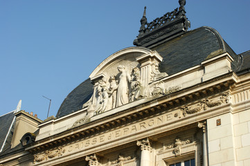 Fototapeta na wymiar Façade historique de la Caisse d'Epargne d'Amiens