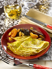 crêpes à la compote de fruits - pancake with fruit compote
