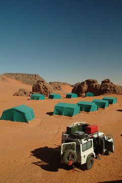 tende nel deserto