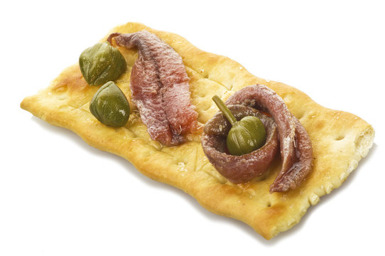 Cracker con Capperi e Alici