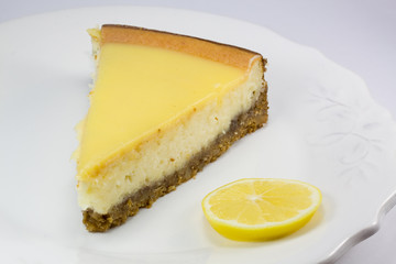 lemon cheesecake