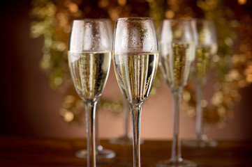 flutes with champagne