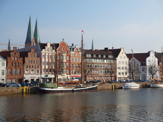 Fototapeta premium Lübeck, Altstadt mit Schonern