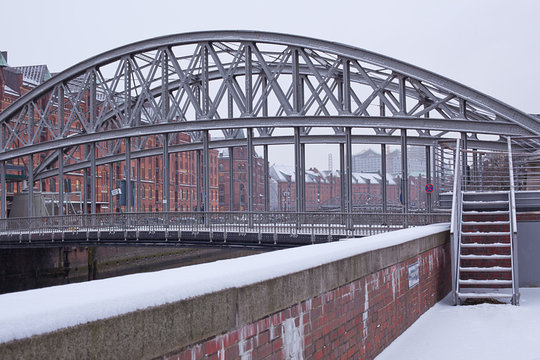 Hamburg, Kornhausbr&uuml;cke zur Speicherstadt