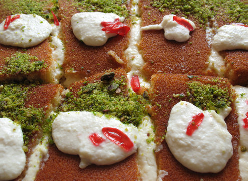 Arabic Dessert Plate