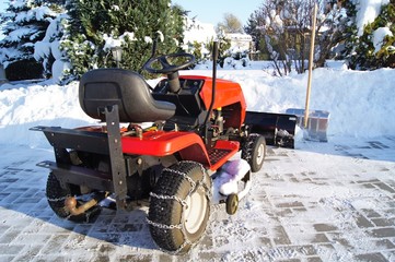 Winterdienst & Schnee räumen © PhotographyByMK