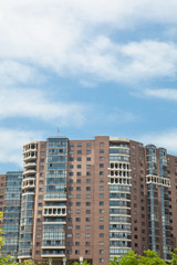 Naklejka premium Modern Apartment Building Classical Roman Facade Rosslyn VA