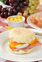 Breakfast sandwich