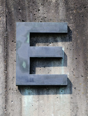 letter e E