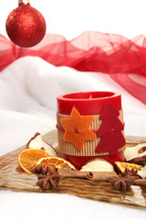 Christbaumkugel mit Kerze
