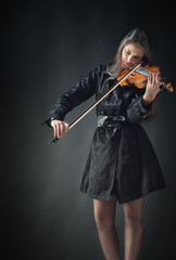 girl playing violin © Dusan Kostic