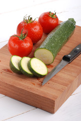 zucchina e pomodori cinque