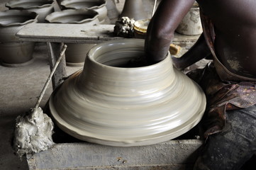 Afrikanische Töpferwerkstatt