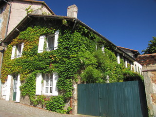 Ville de Rochechouart ; Charente, Limousin, Périgord