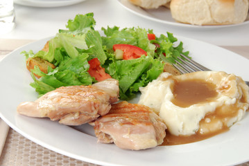 Elegant chicken dinner