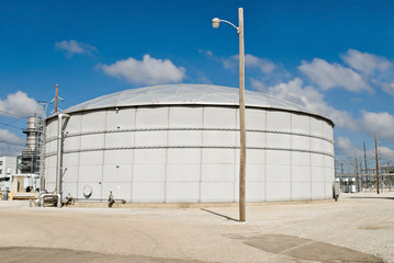 Fototapeta na wymiar Fuel Storage Tank
