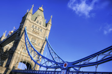 Fototapeta na wymiar Londyn (Wielka Brytania) - Tower Bridge