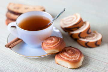tea with cookies