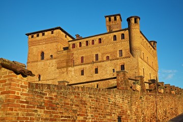 Castello di Grinzane Cavour, Cuneo (Piemonte), Italia