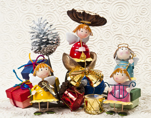 Four Angels with nelumbo lotus and silver pine cone