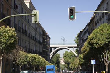 Obraz premium Madrid - Calle de Segovia