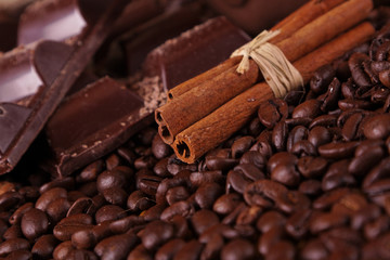 Obraz na płótnie Canvas Hot coffee and chocolate!