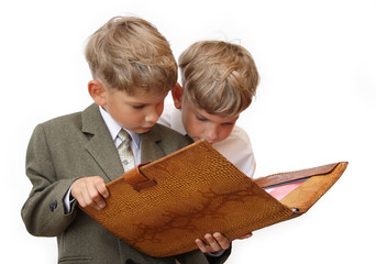 FUTURE BUSSINES TEAM