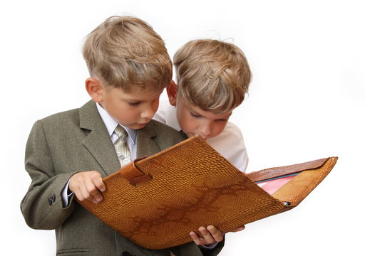 FUTURE BUSSINES TEAM