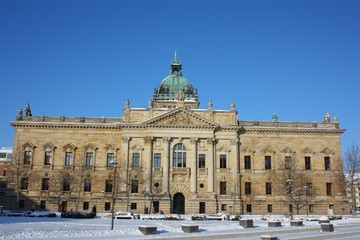 Fototapeta na wymiar Federalny Sąd Administracyjny w Lipsku