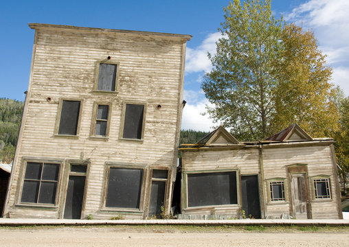 Slanted heritage buildings