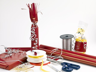 Verpacken von Geschenken