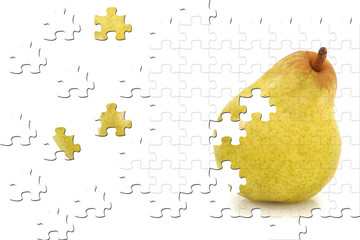 Pear Puzzle on White © Ixepop