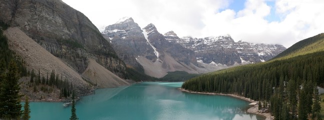 Panoramic - Moraine Lake