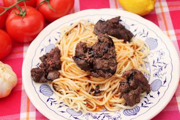 Pasta mit Geflügelleber