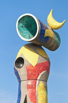 Joan Miro Mujer Y Pajaro Sculpture Located At Barcelona, Spain