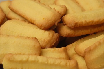 Sponge sweets