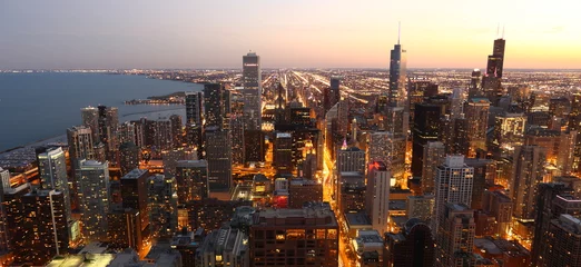 Foto op Canvas View to Downtown Chicago / USA from high above at twilight © Achim Baqué